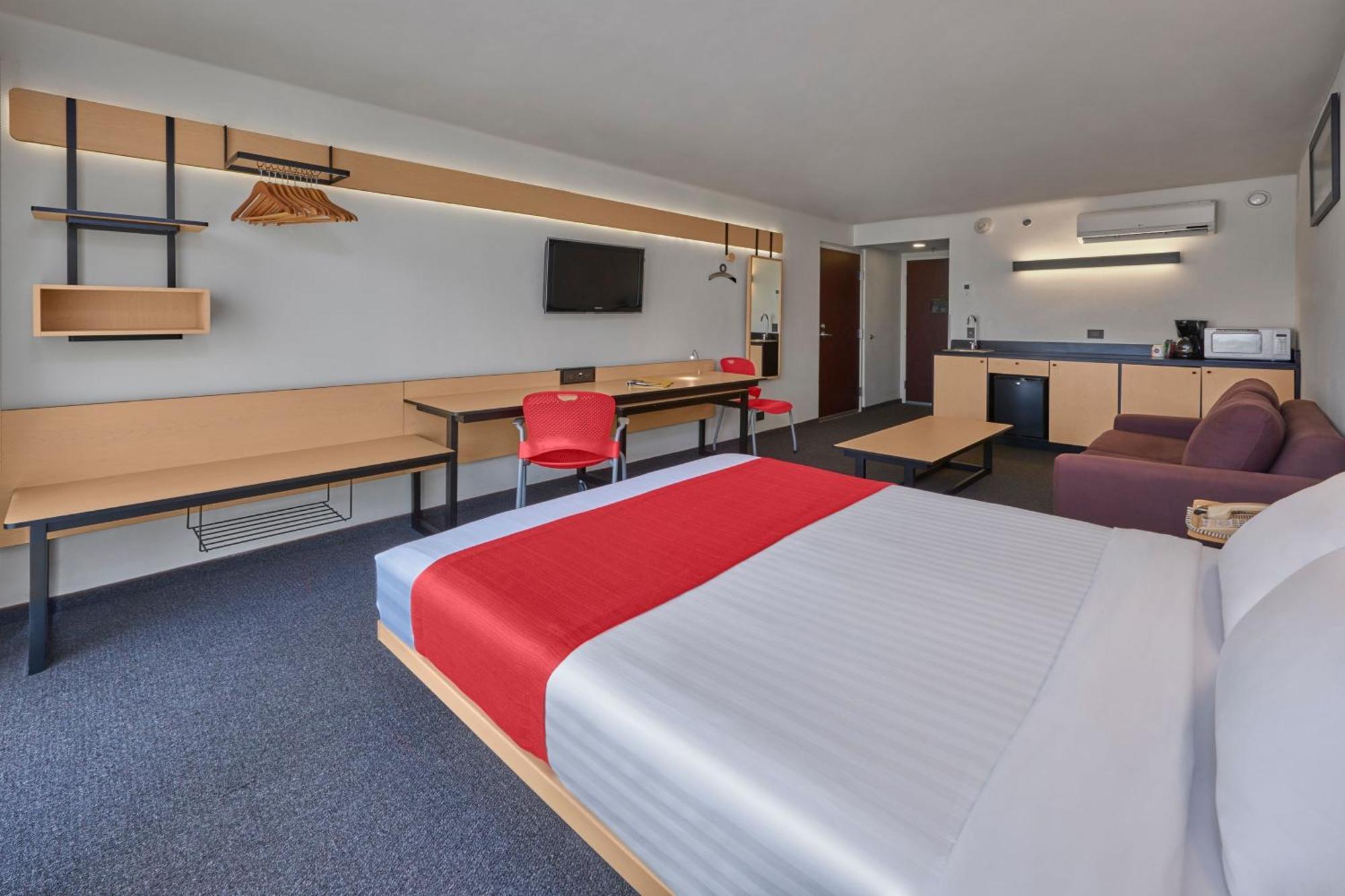 City Express By Marriott Queretaro Jurica Buitenkant foto