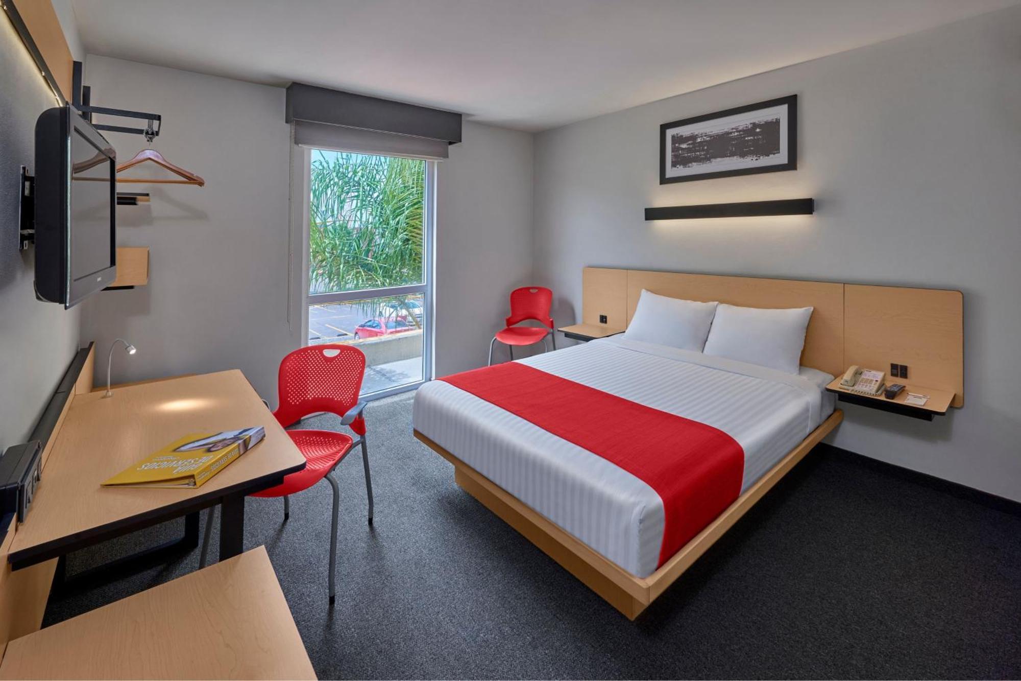 City Express By Marriott Queretaro Jurica Buitenkant foto