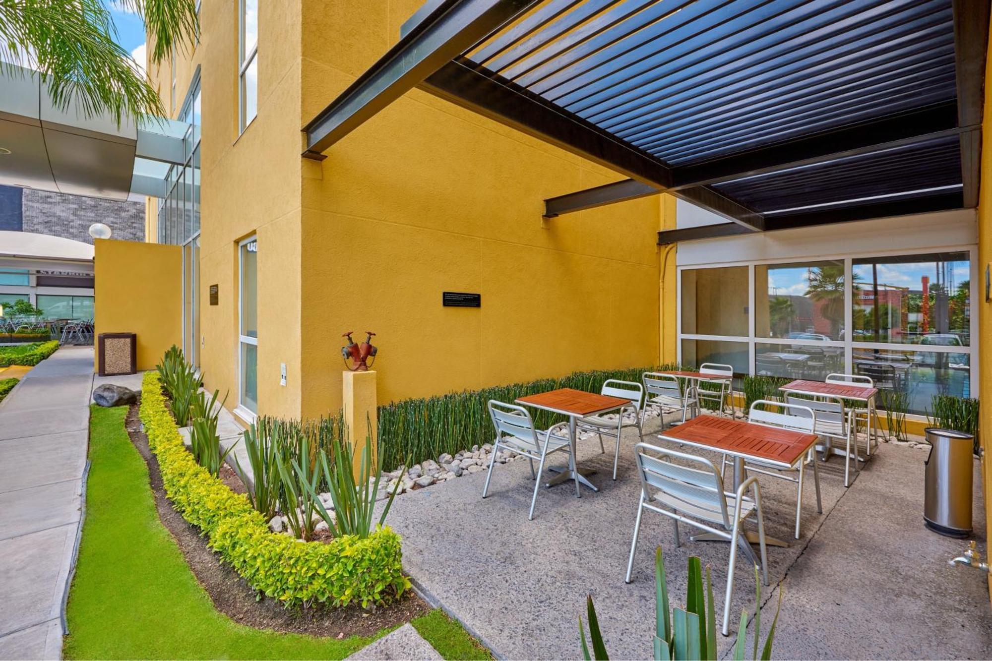 City Express By Marriott Queretaro Jurica Buitenkant foto