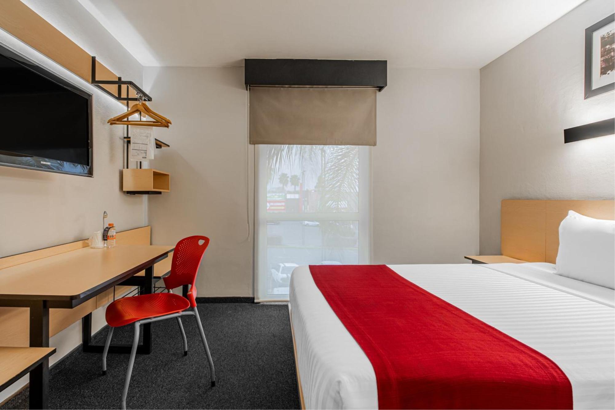City Express By Marriott Queretaro Jurica Buitenkant foto