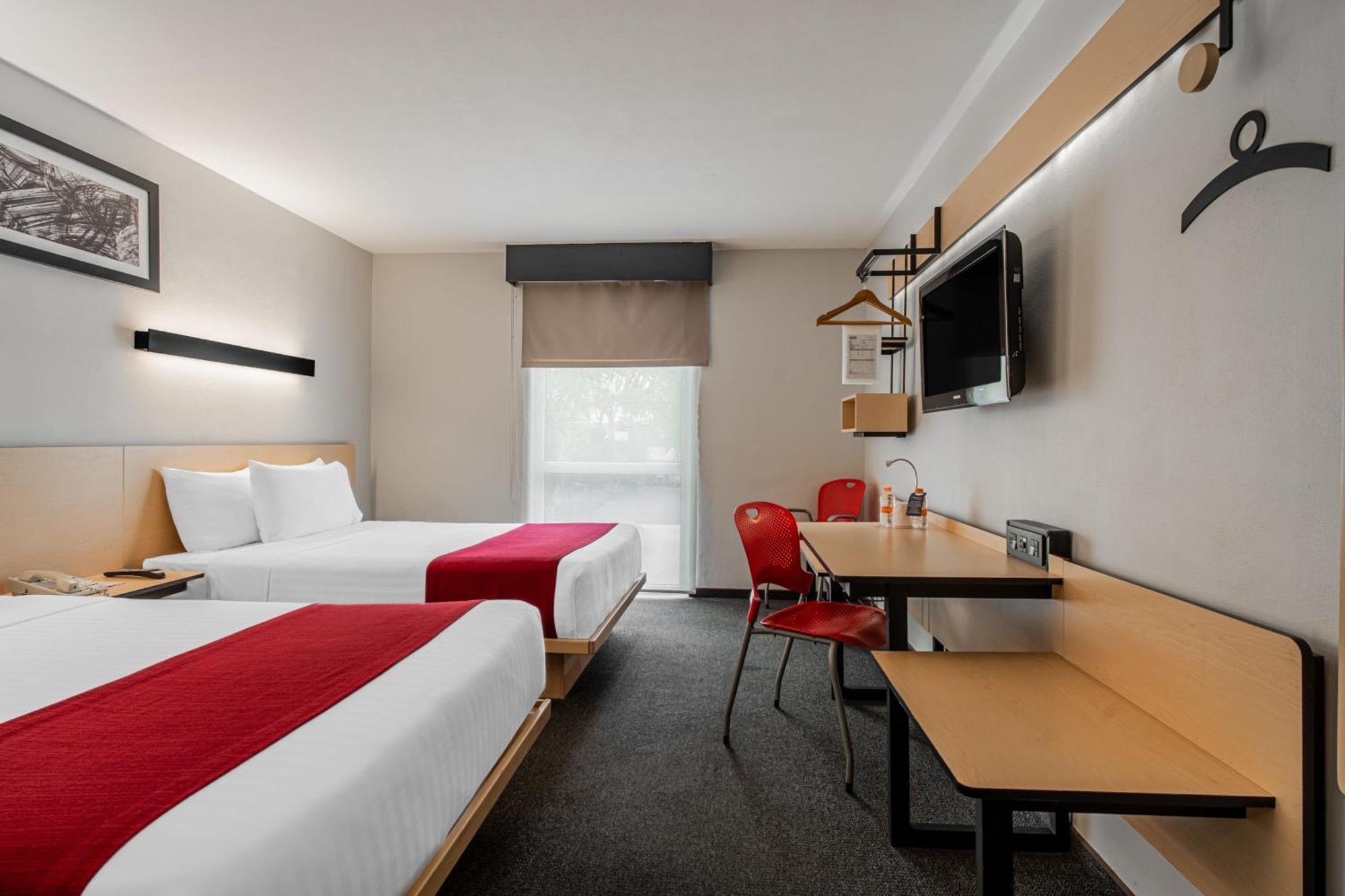 City Express By Marriott Queretaro Jurica Buitenkant foto