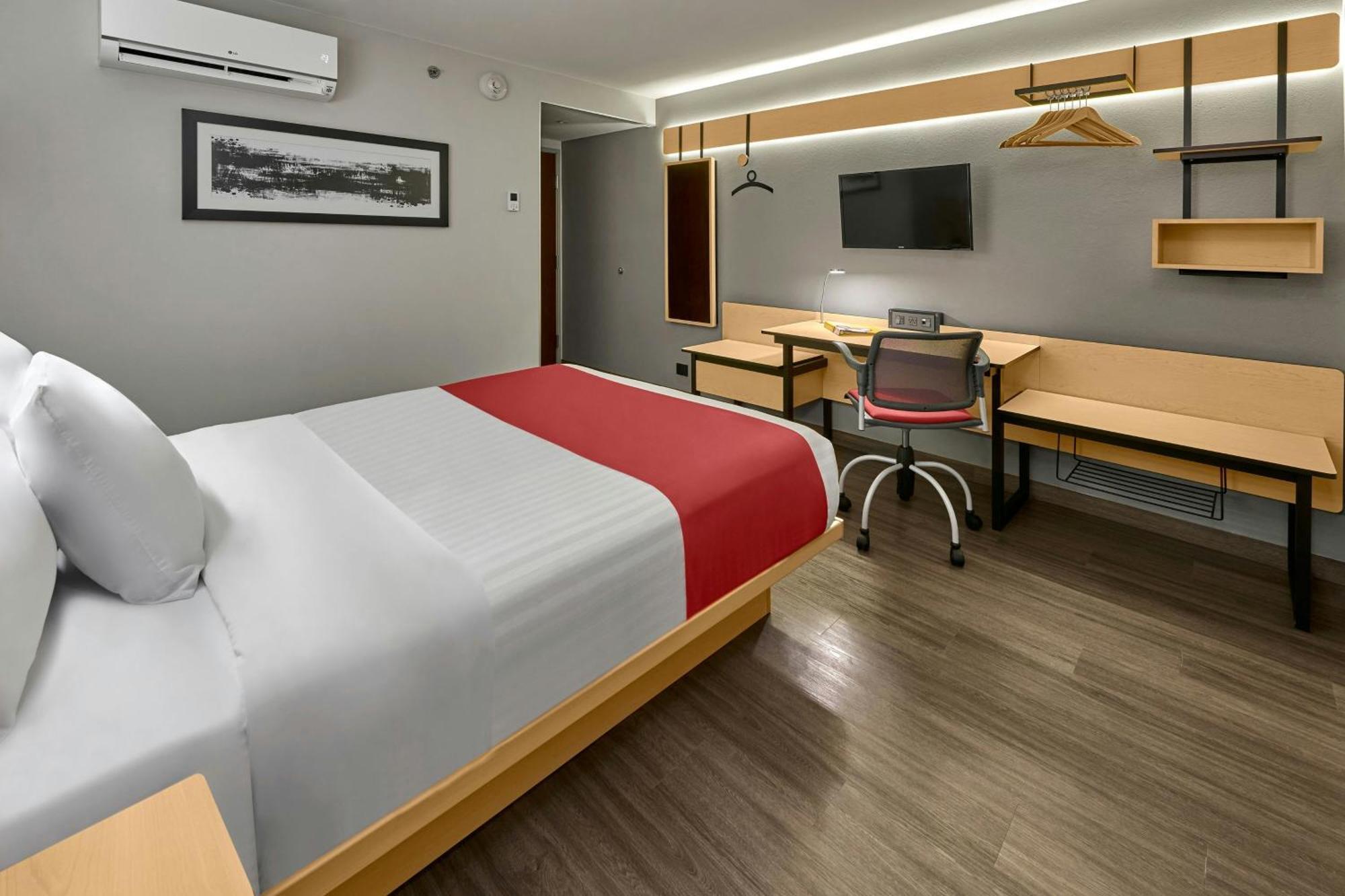 City Express By Marriott Queretaro Jurica Buitenkant foto